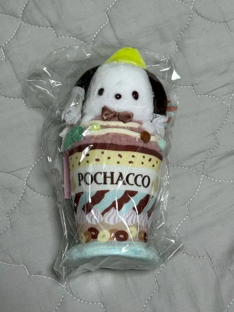 サンリオ ポチャッコ ポチャッコ パフェ マスコット キーホルダー