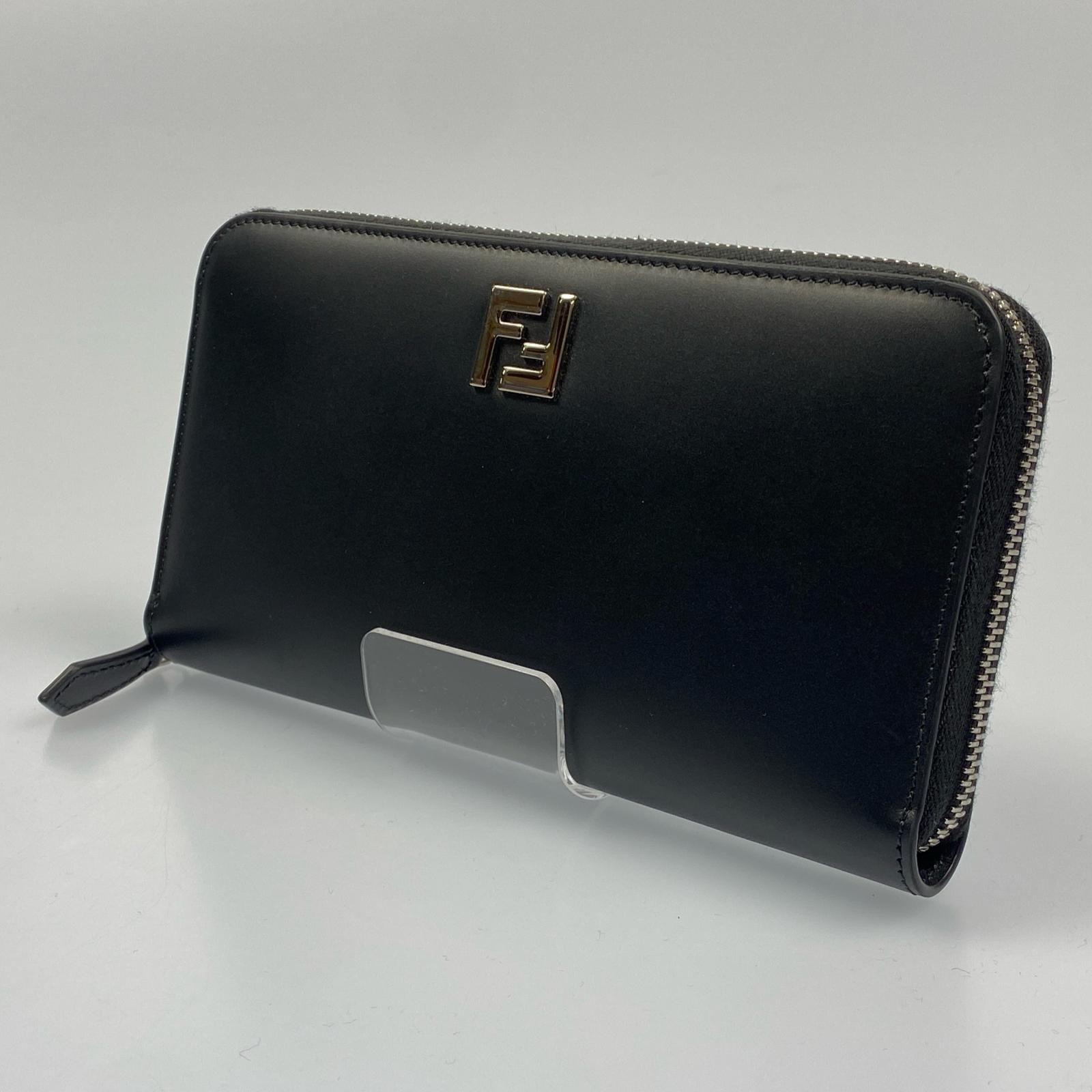 姫路東店】 FENDI | フェンディ 長財布 FFスクエア 7M0210 ラウンド 