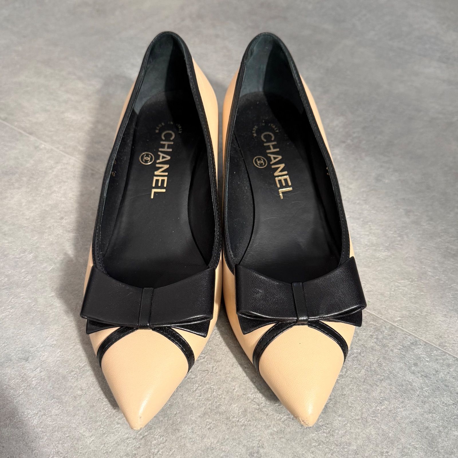 CHANEL シャネル ココマーク リボン レザー パンプス バイカラー 