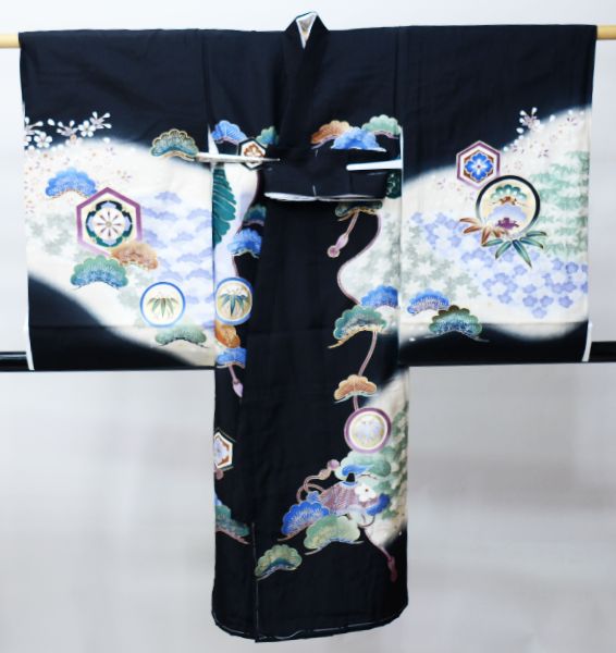 お宮参り 産着 のしめ 男児 男の子 正絹 羽二重 金刺繍 豪華絢爛 黒地