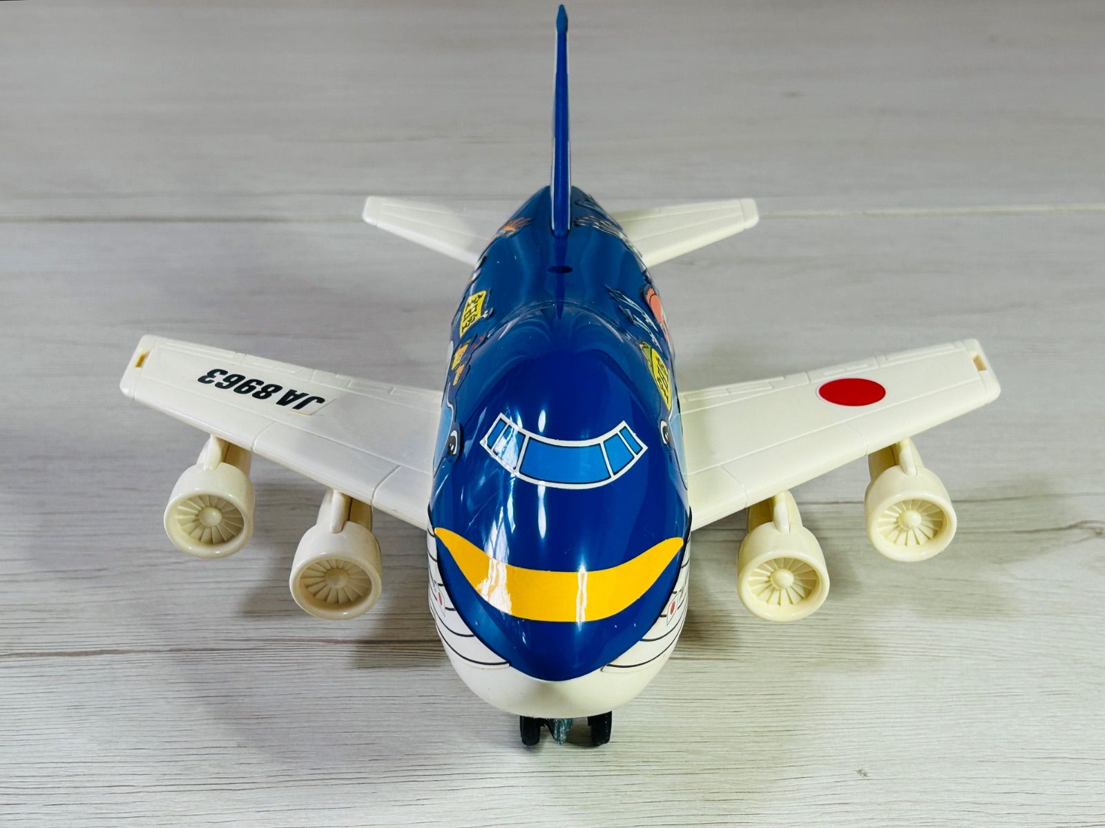 全日空 ANA ボーイング747-400 JA8963 マリンジャンボ 箱付き クジラ柄