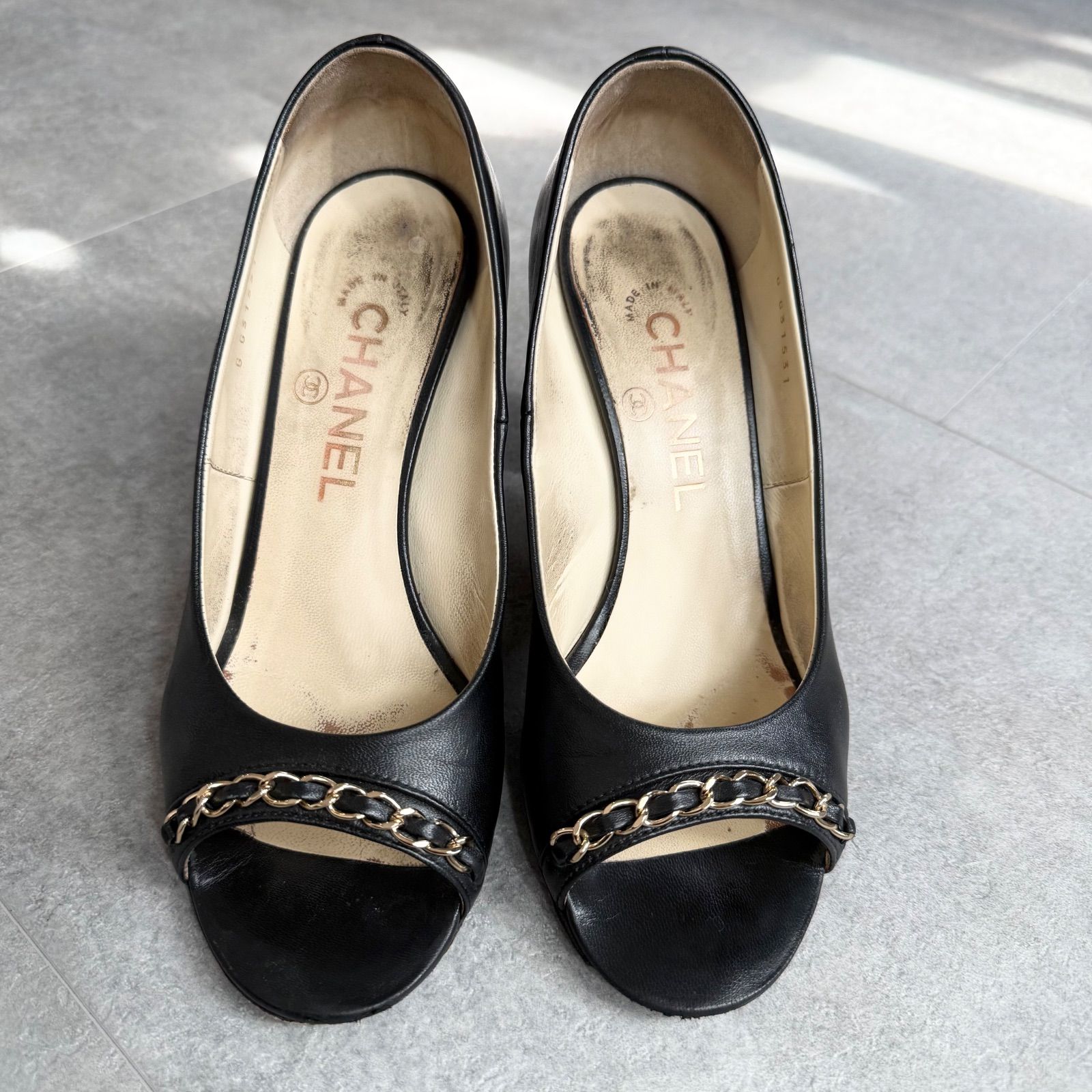 CHANEL シャネル ココマーク チェーンパンプス レザー ブラック 黒 36C