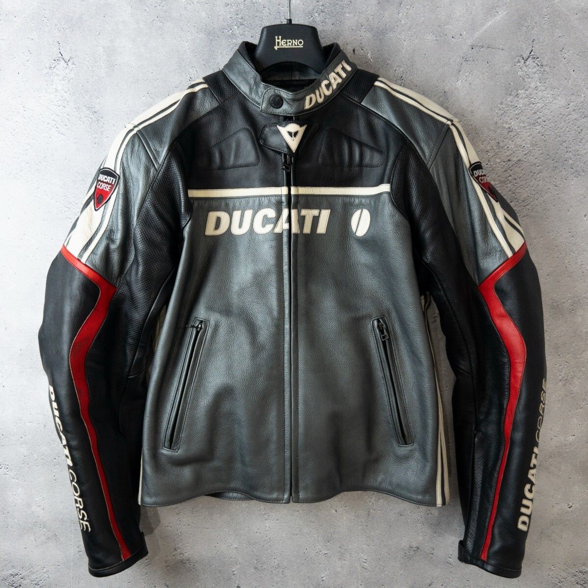 DUCATI by DAINESE ドゥカティ × ダイネーゼ プロテクター付き 本革