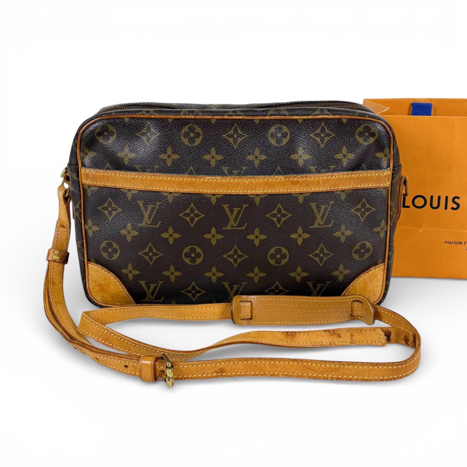 LOUIS VUITTON ルイヴィトン ショルダーバッグ トロカデロ30 