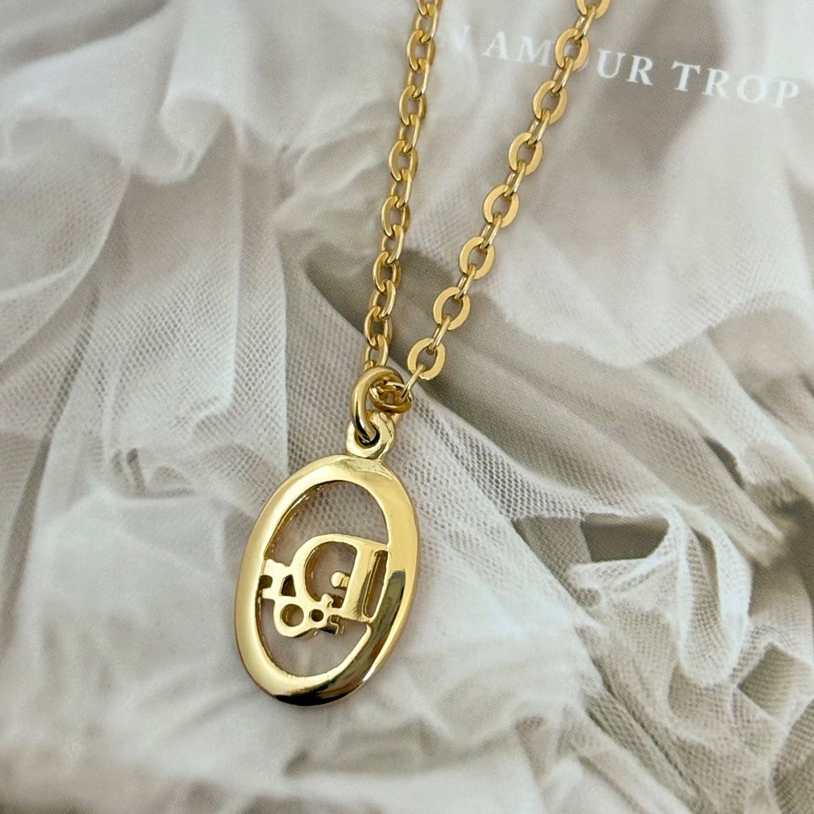 ディオール　ネックレス　ロゴ　 ゴールド　Dior 美品】クリスチャンディオール ネックレス ディオール ロゴオーバル GP