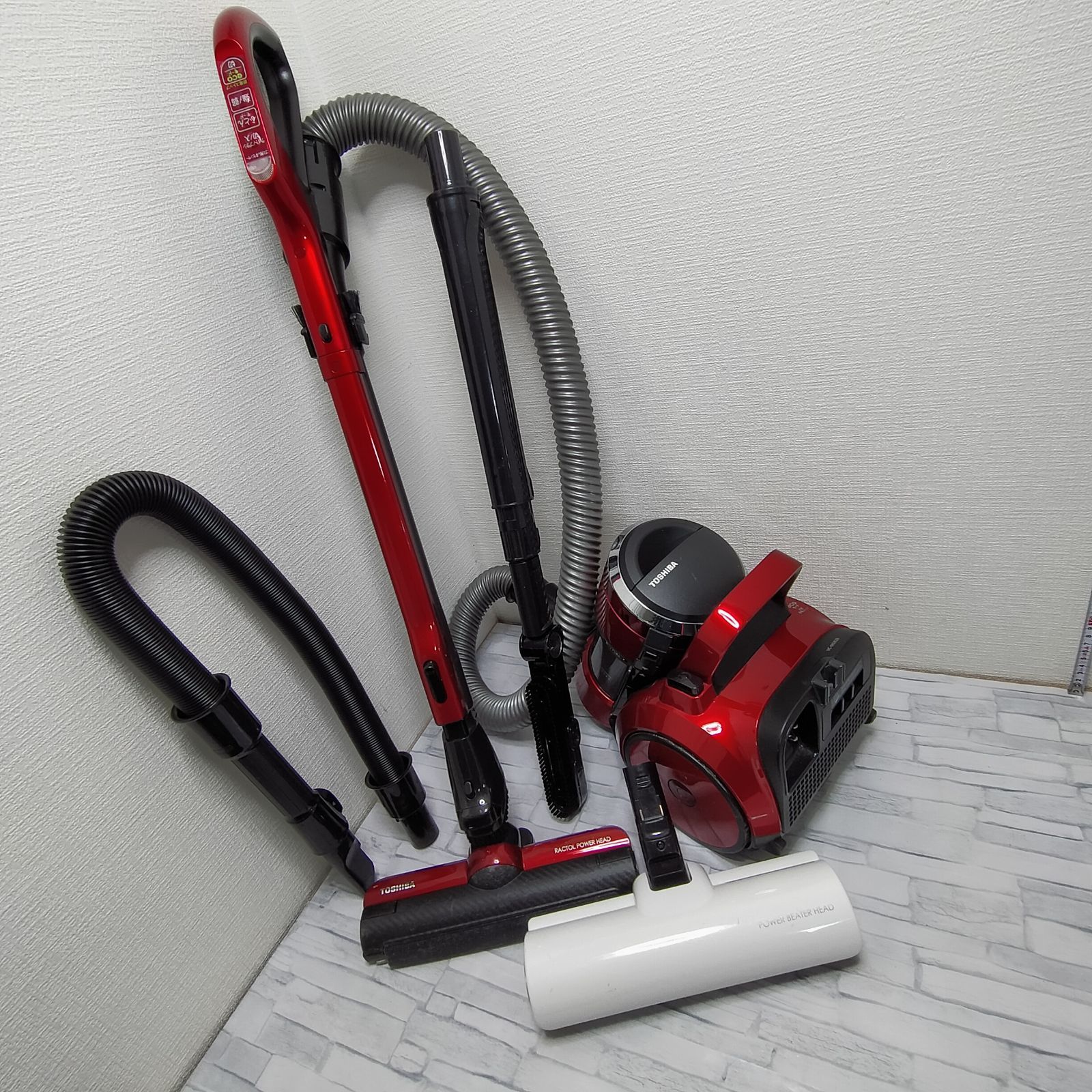 美品）東芝 VC-MG920(R) 2018年製 サイクロン式クリーナー レッド 