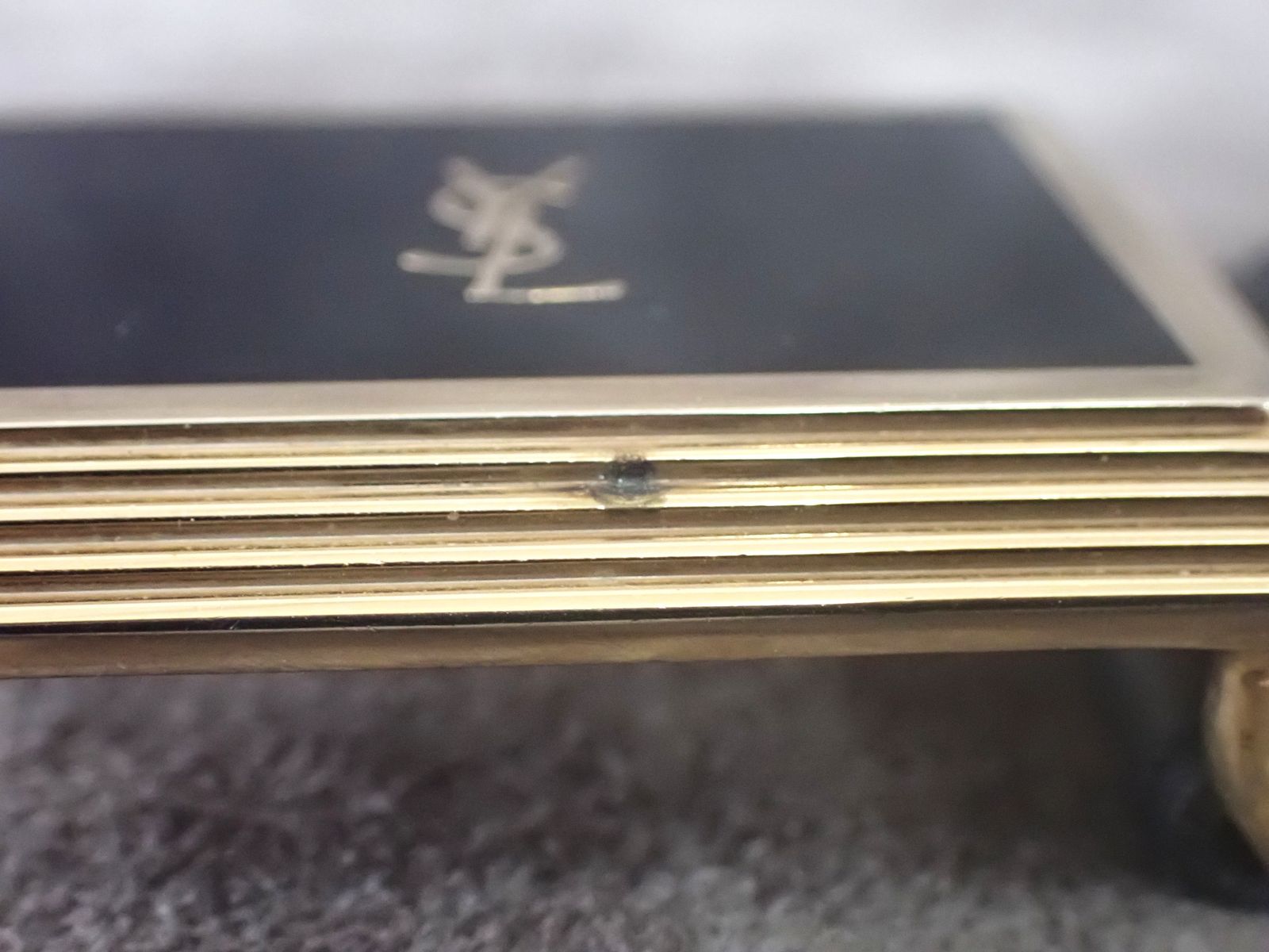 Yves Saint Laurent イヴサンローラン ベルト ブラック レザー バックルゴールドカラー メンズ Happy Birthday イヴ・サンローラン！ ファッション界にもたらした7