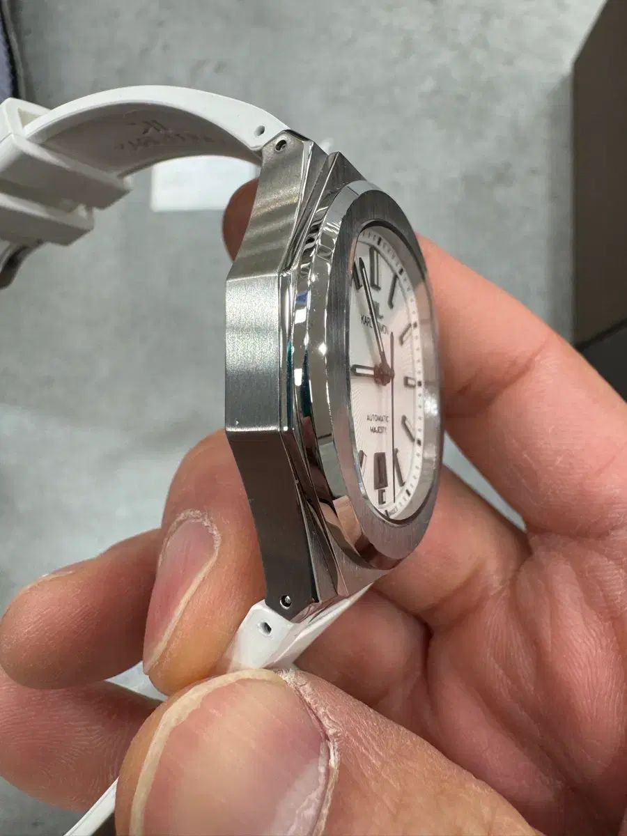 Majestic オートメティック