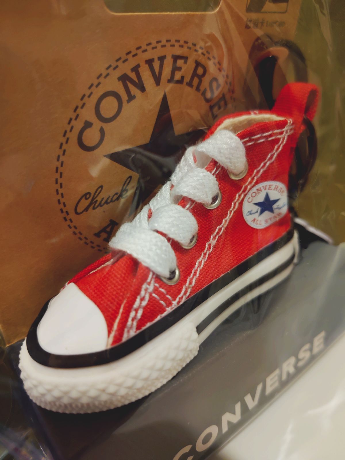 新品未開封】CONVERSE コンバース スニーカー キーホルダー型悠遊