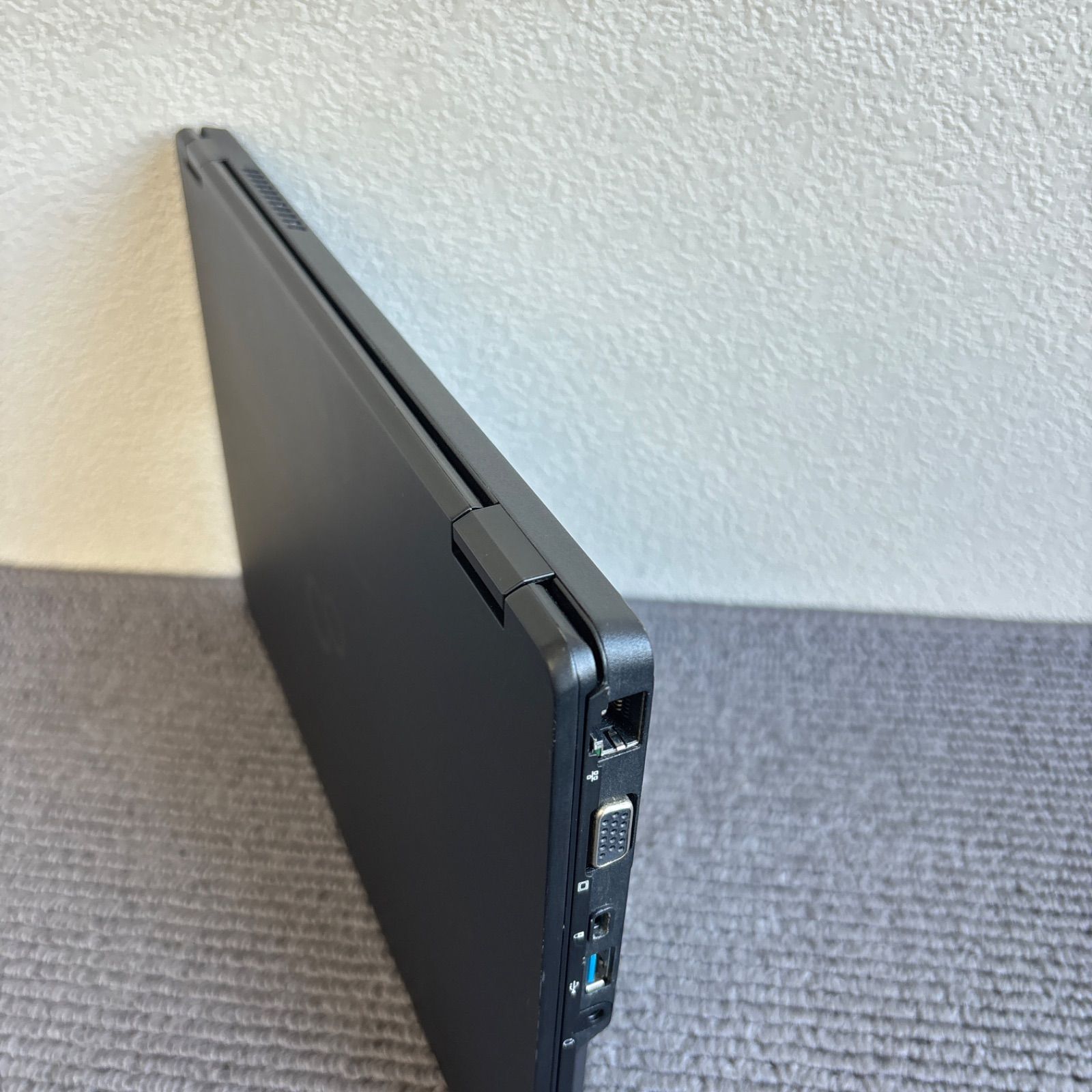 富士通lifebook U7311/F i5-1145G7 メモリ8GB SSD 256GB Win11 顔認証