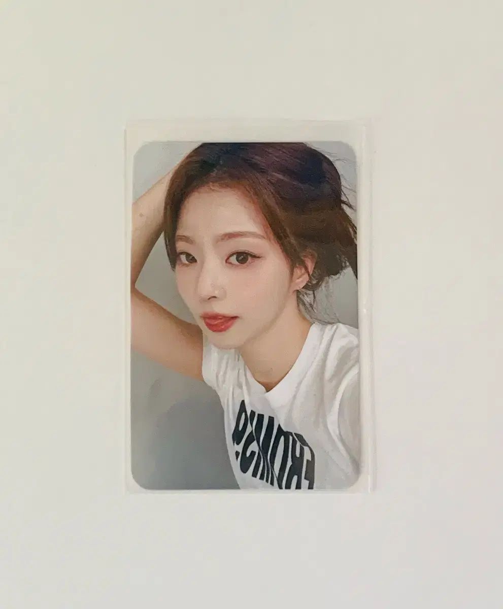 fromis_9 LIMITED EDITION 実着用レリック イ・ナギョン fromis_9 実着用レリック マグネットケース イ・ナギョン fromis_9 実