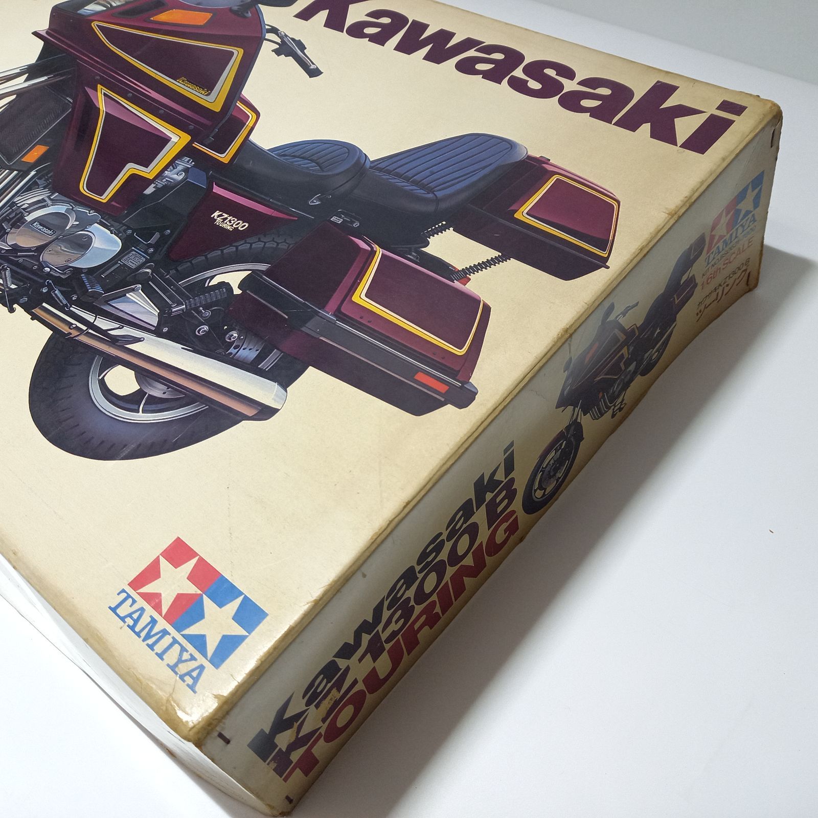 タミヤ 1/6スケール カワサキKZ1300B ツーリング バイク プラモデル