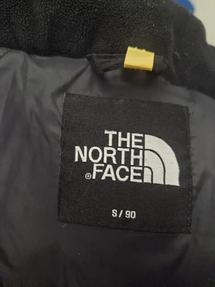 THE NORTH FACE ブラックダウンジャケット S/90 THE NORTH FACE ザノースフェイス ブラック ダウン アウター S 90
