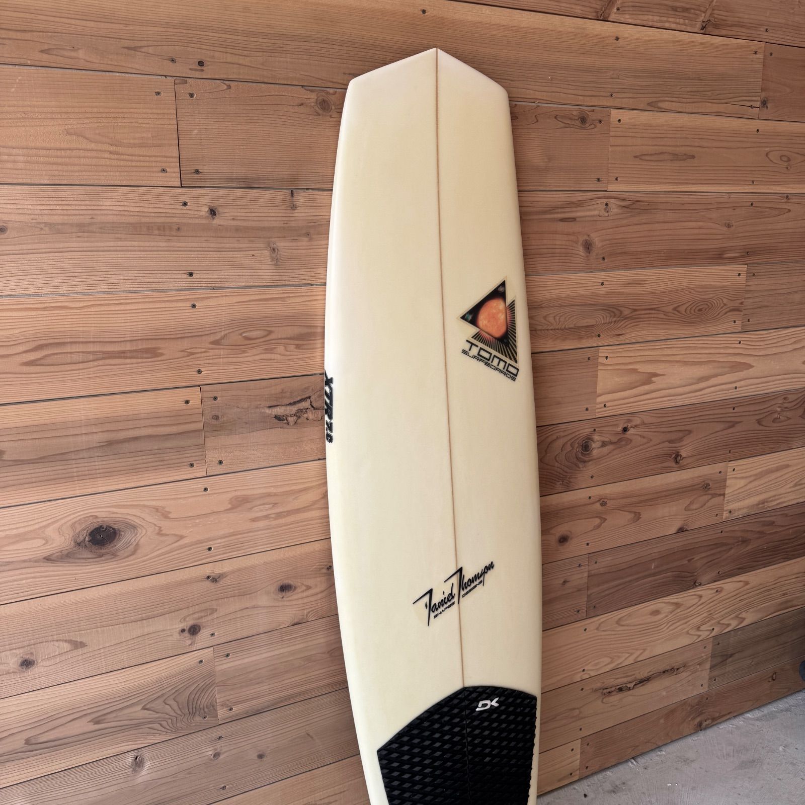 TRS様お取り置き 美中古 TOMO トモ サーフボード Vanguard ダニエル