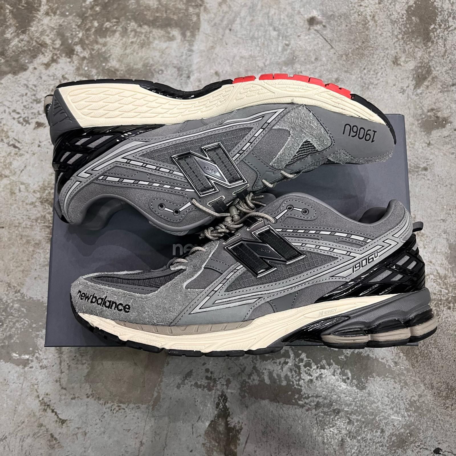 New Balance × N.HOOLYWOOD INVINCIBLE 1906U インビンシブル 