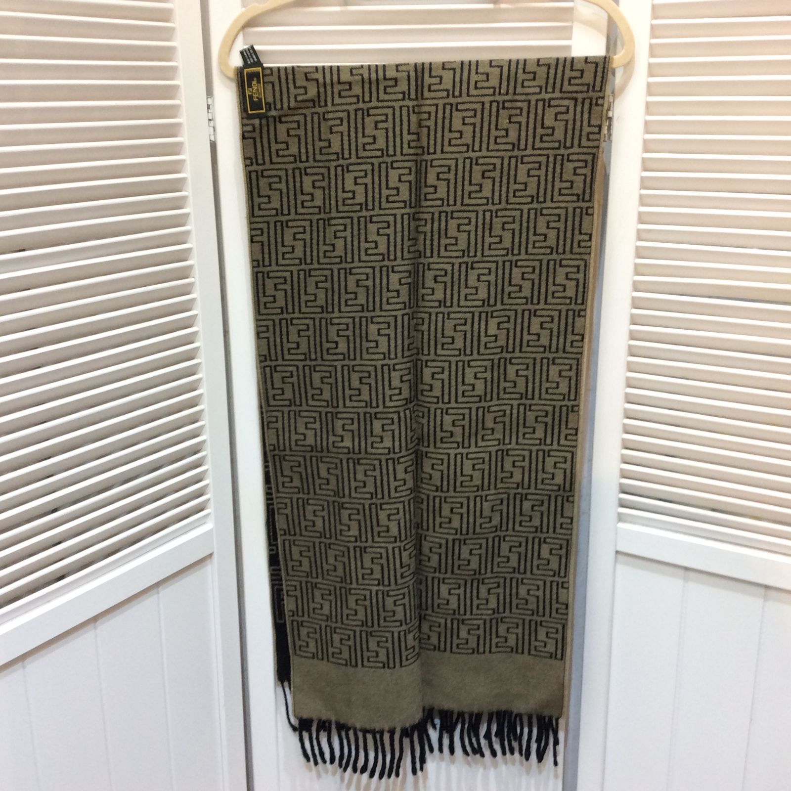 FENDI フェンディ ズッカ柄 ウールマフラー ネイビー×ベージュ系