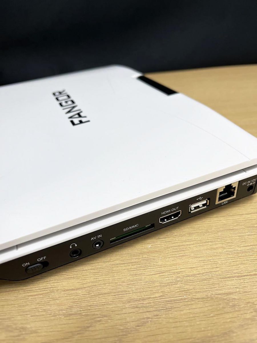 FANGOR ポータブルブルーレイプレーヤー F-BR126 FANGOR Blu-ray