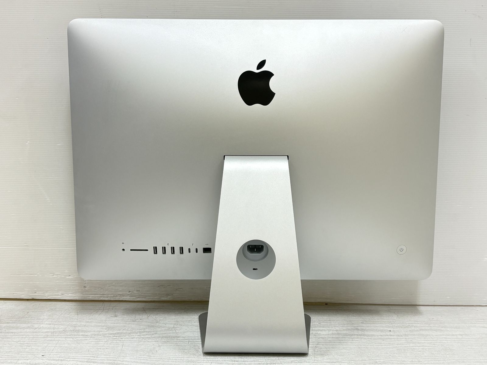 良品 21.5インチ】Apple iMac (Retina 4K， 21.5-inch， 2019) A2116 