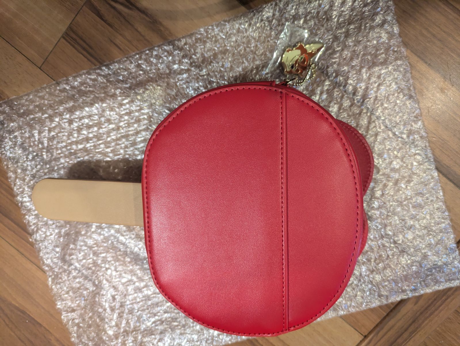 ☆DISNEY STORE 新品タグ付 アパレル ファッション ギフト プレゼント