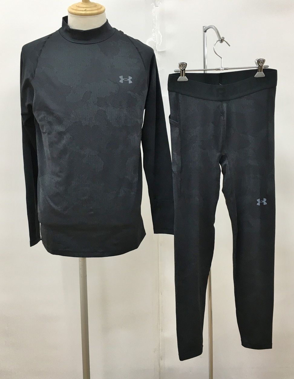 アンダーアーマー UNDER ARMOUR セットアップ ロングスリーブシャツ