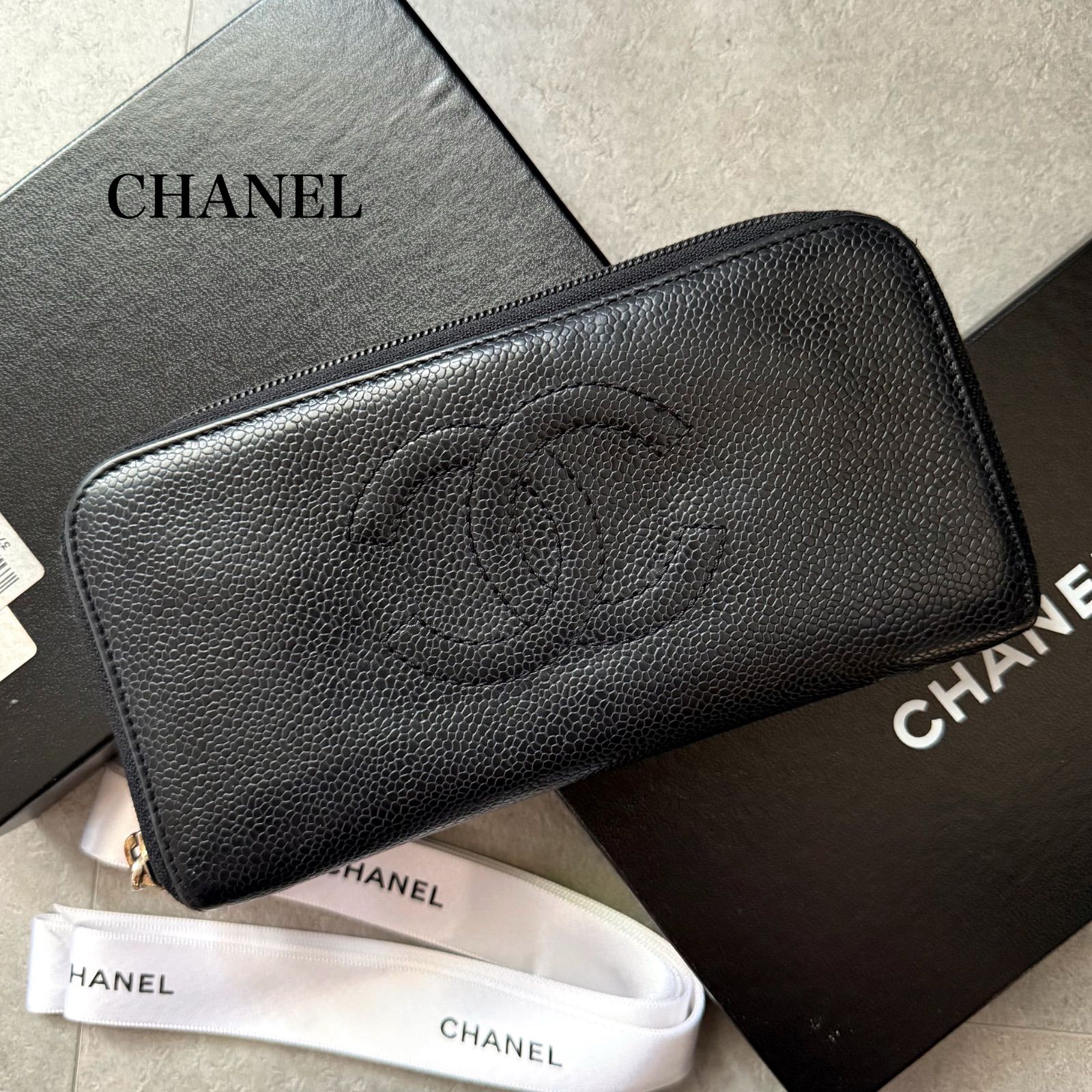 CHANEL デカココ ラウンドジップ 長財布 ブラック キャビアスキン 財布