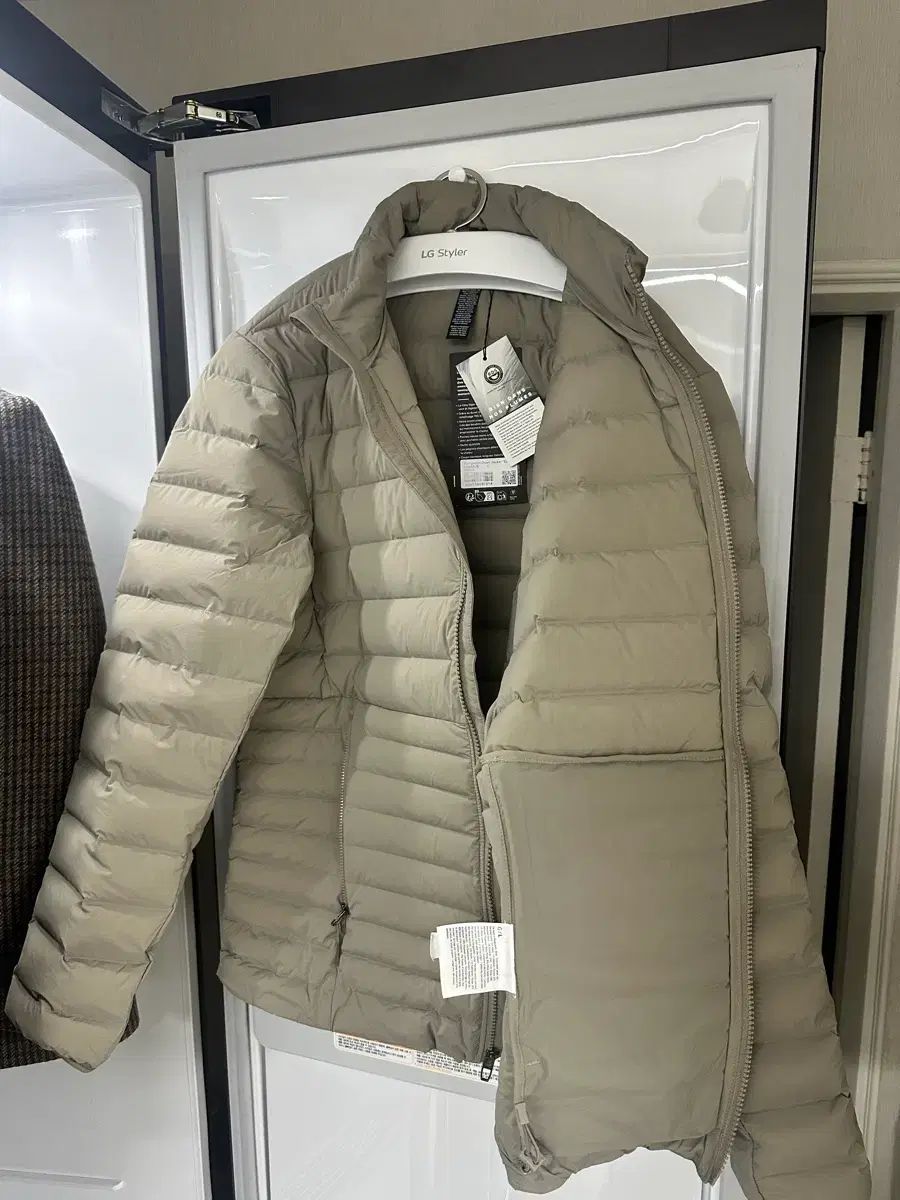 新品 ルルレモン ネビゲーション エブルボン ダウン ジャケット L 105