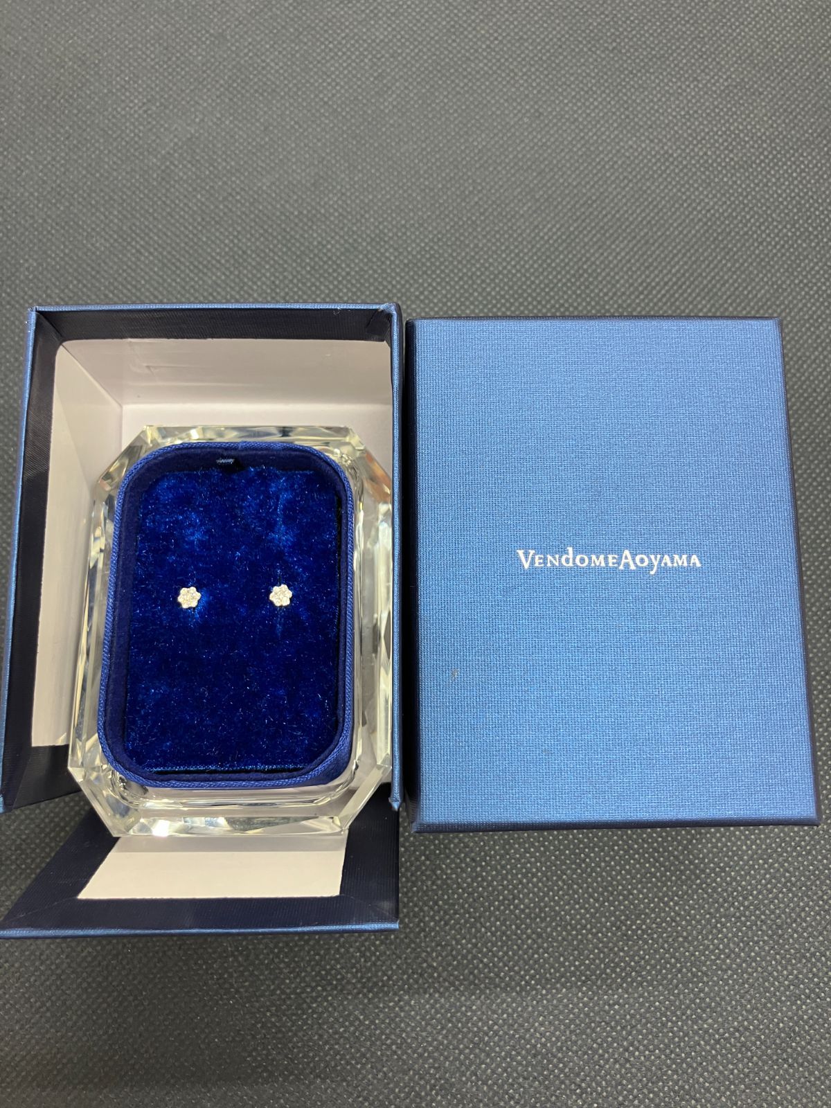 極美品】ヴァンドーム青山 ダイヤモンド フラワー ピアス Pt900/950 