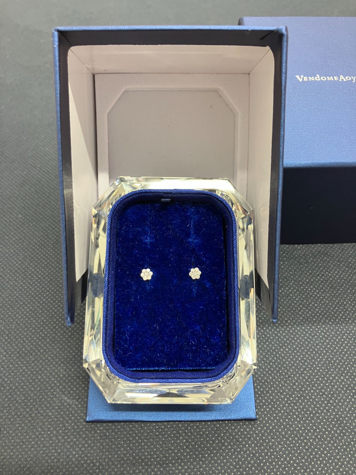 極美品】ヴァンドーム青山 ダイヤモンド フラワー ピアス Pt900/950