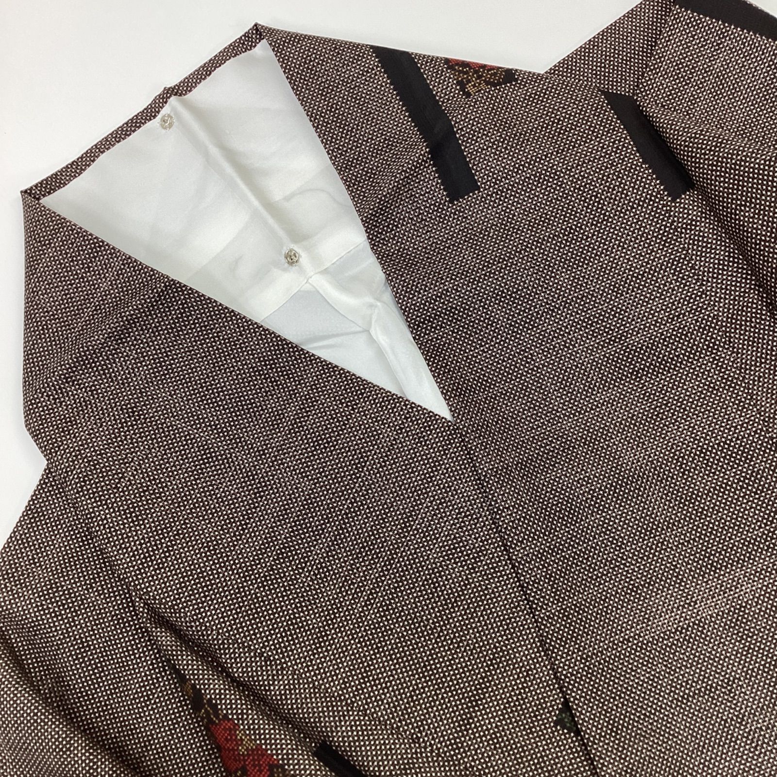 中古品 袷着物 本場奄美大島紬 泥染 証紙つき 正絹 R408 - メルカリ