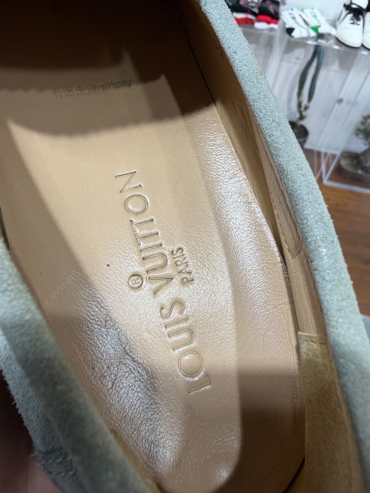 LOUISVUITTON スエード ローファー ヌバック ライトグレー 6.5 LOUIS VUITTON ルイヴィトン スエード ローファー ヌバック ライトグレー