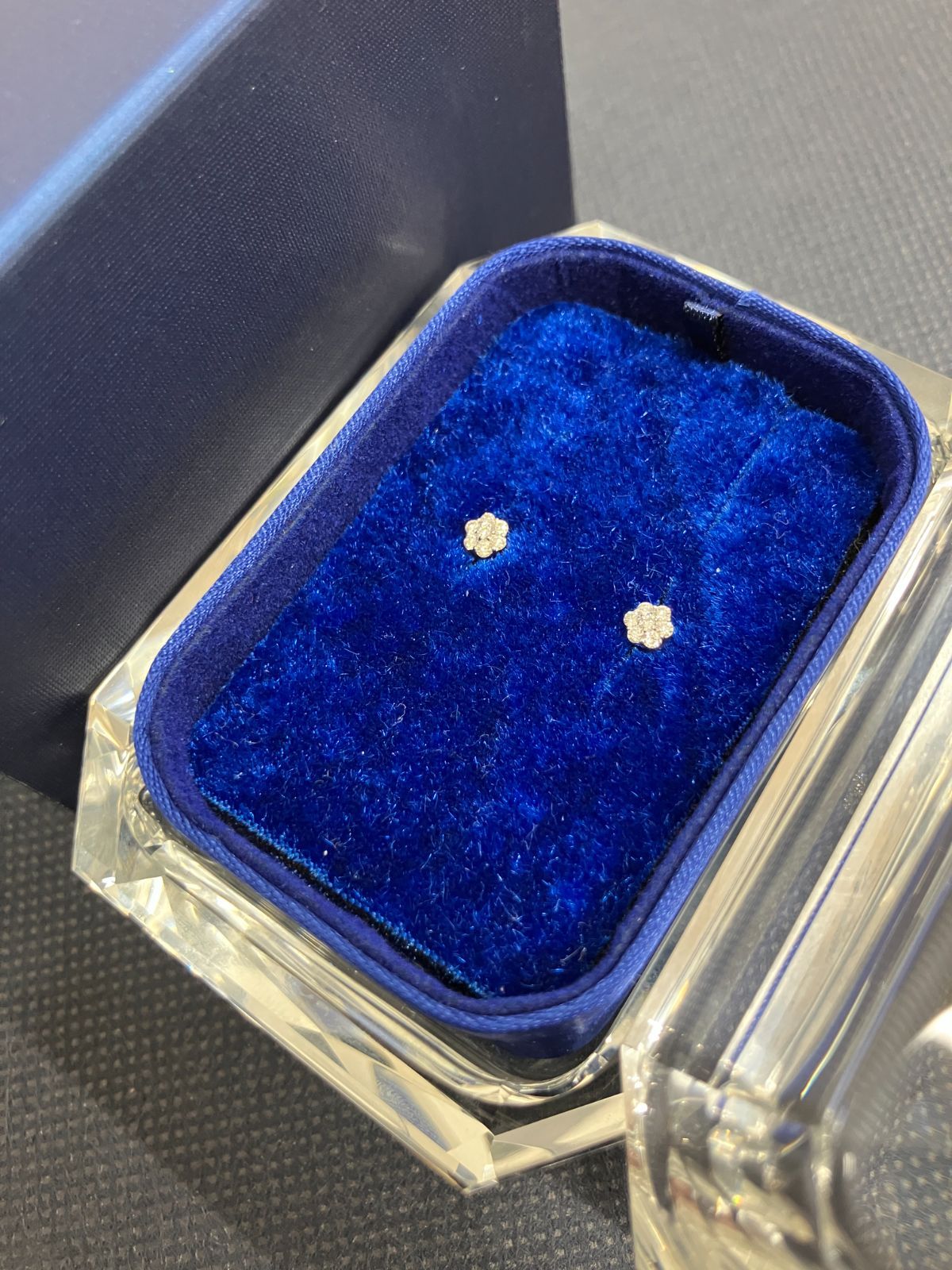 極美品】ヴァンドーム青山 ダイヤモンド フラワー ピアス Pt900/950