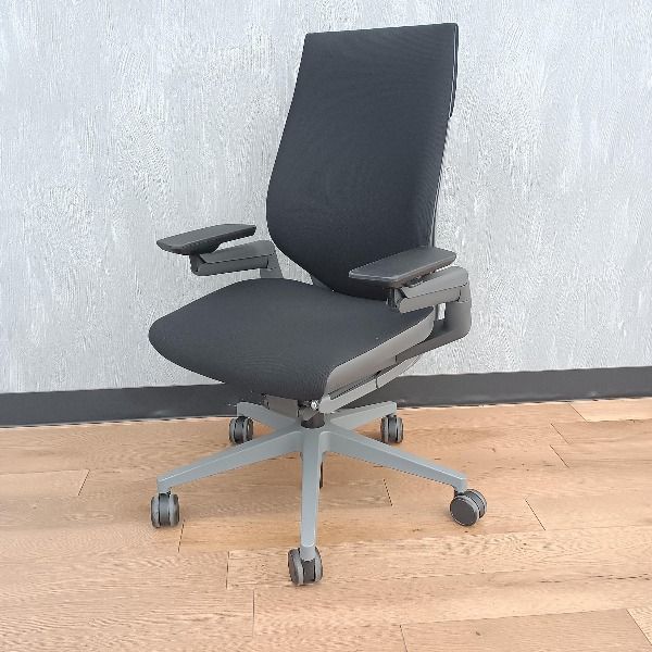 Steelcase スチールケース GESTURE ジェスチャー オフィスチェア 肘