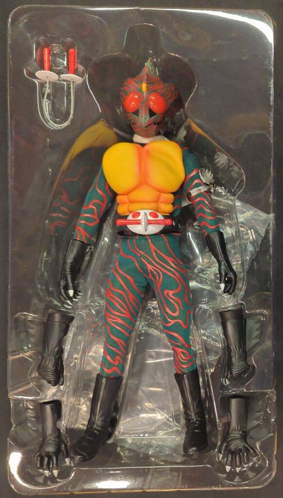 メディコム・トイ RAH DX 仮面ライダーアマゾン 仮面ライダーアマゾン