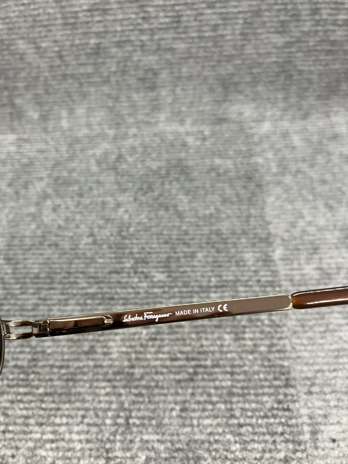 Salvatore Ferragamo フェラガモ サングラス 1004 508 5794 - メルカリ