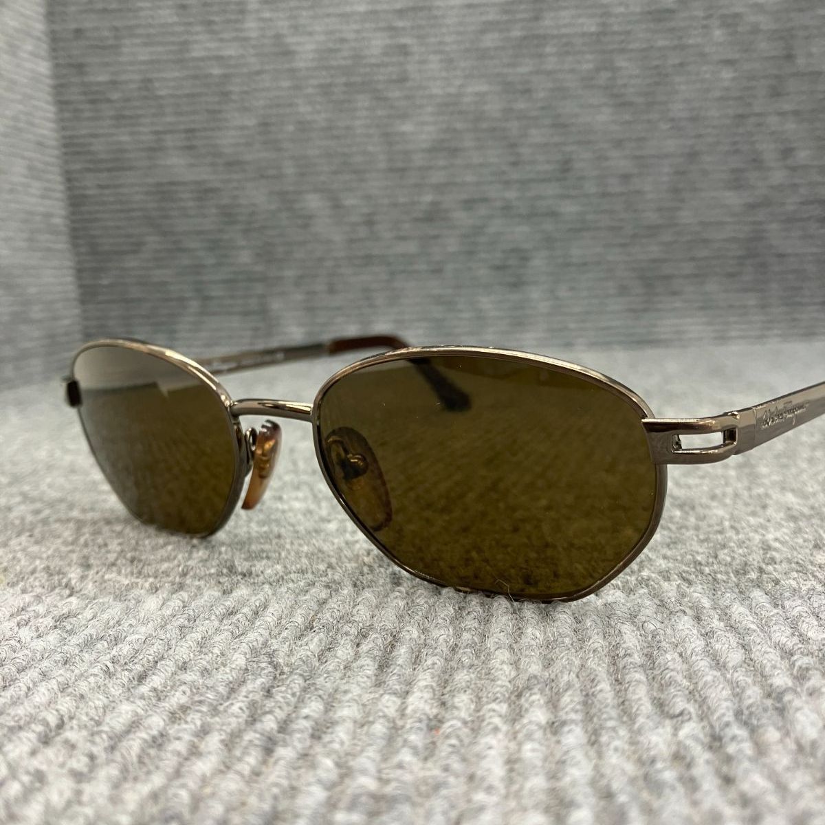 Salvatore Ferragamo フェラガモ サングラス 1004 508 5794 - メルカリ