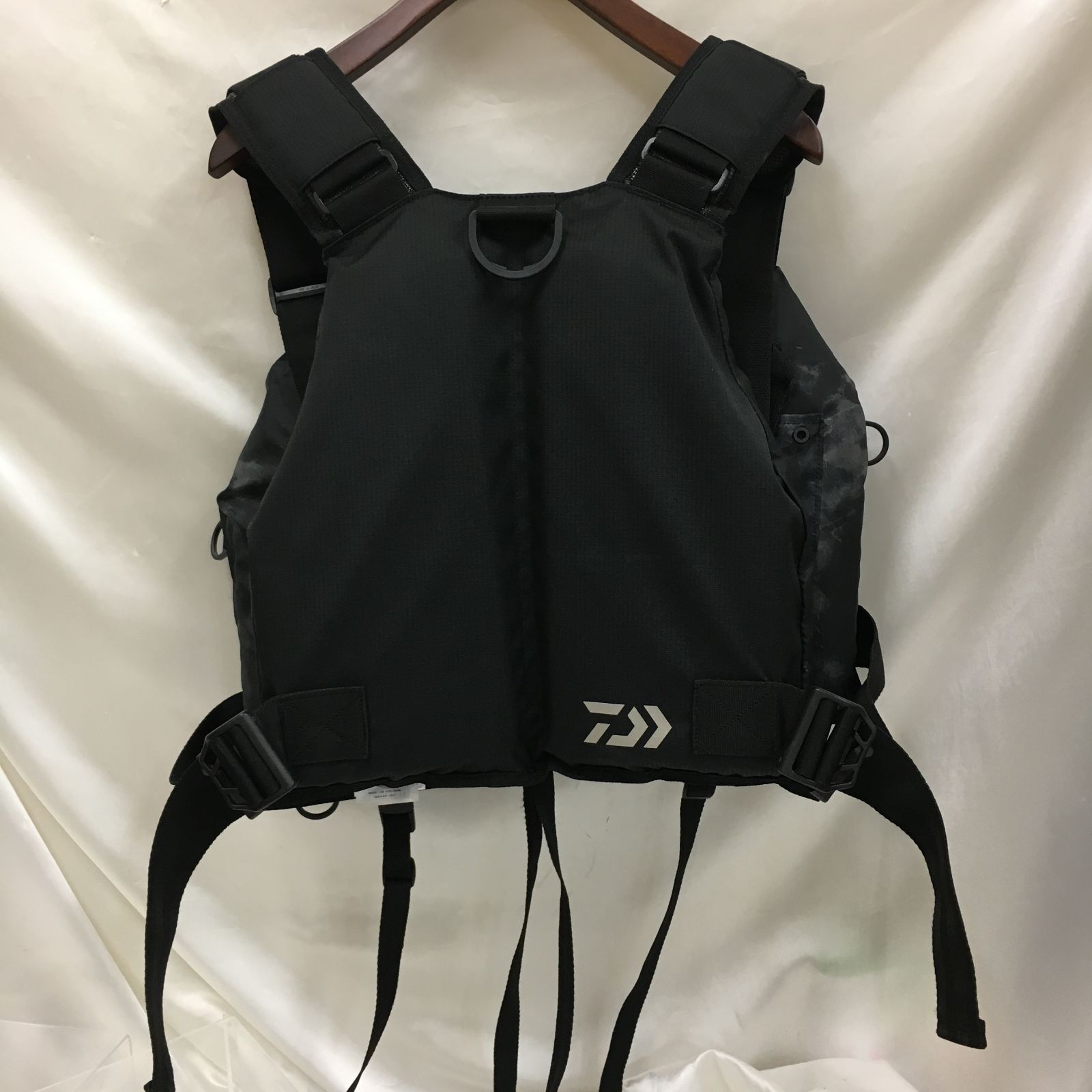 三沢店74-2-0204] DAIWA フローティングジャケット DF-6421 - メルカリ
