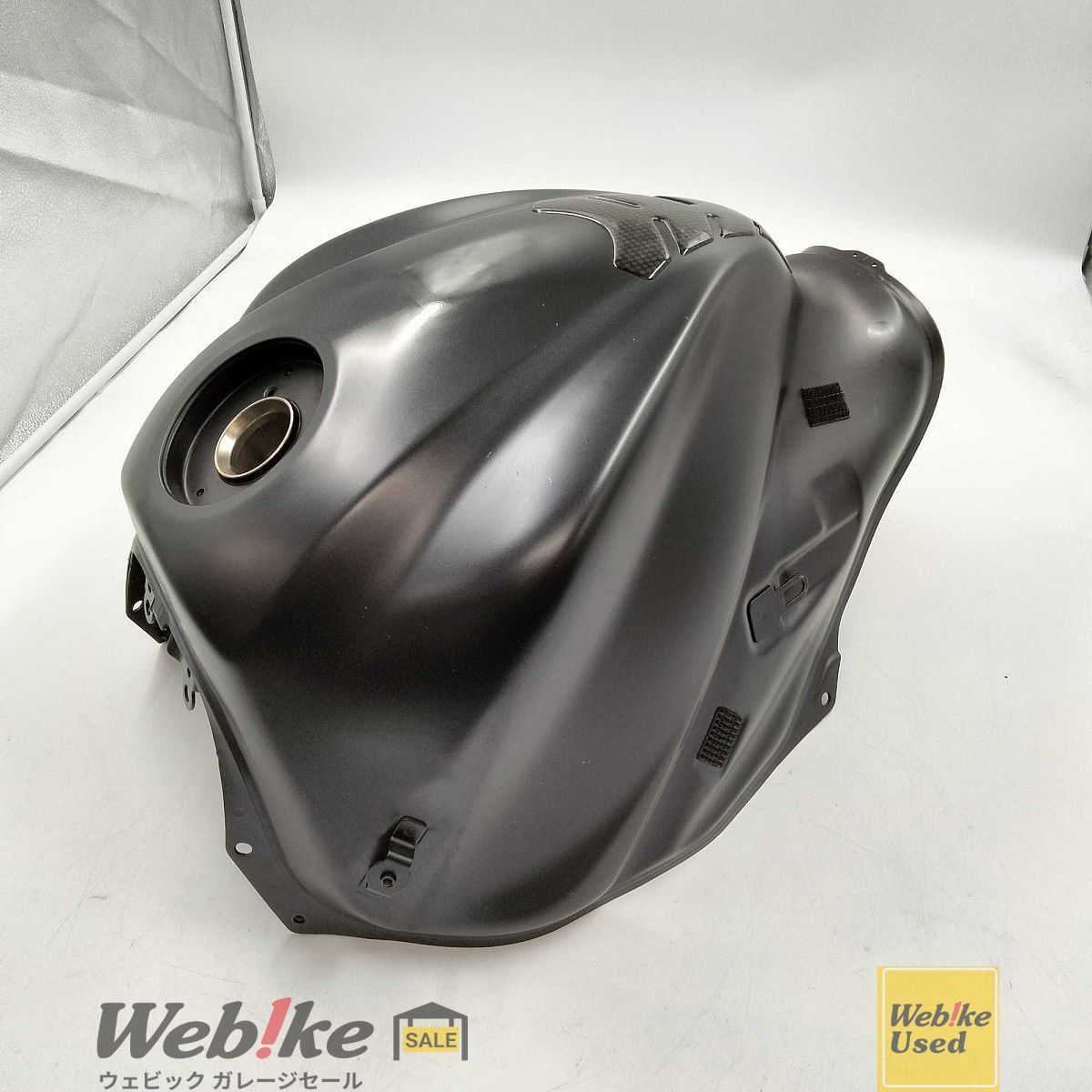 スズキ純正パーツ ガソリンタンク 44100-04K40-YKV GSX-S1000 AL8 18-21 RXBI06515