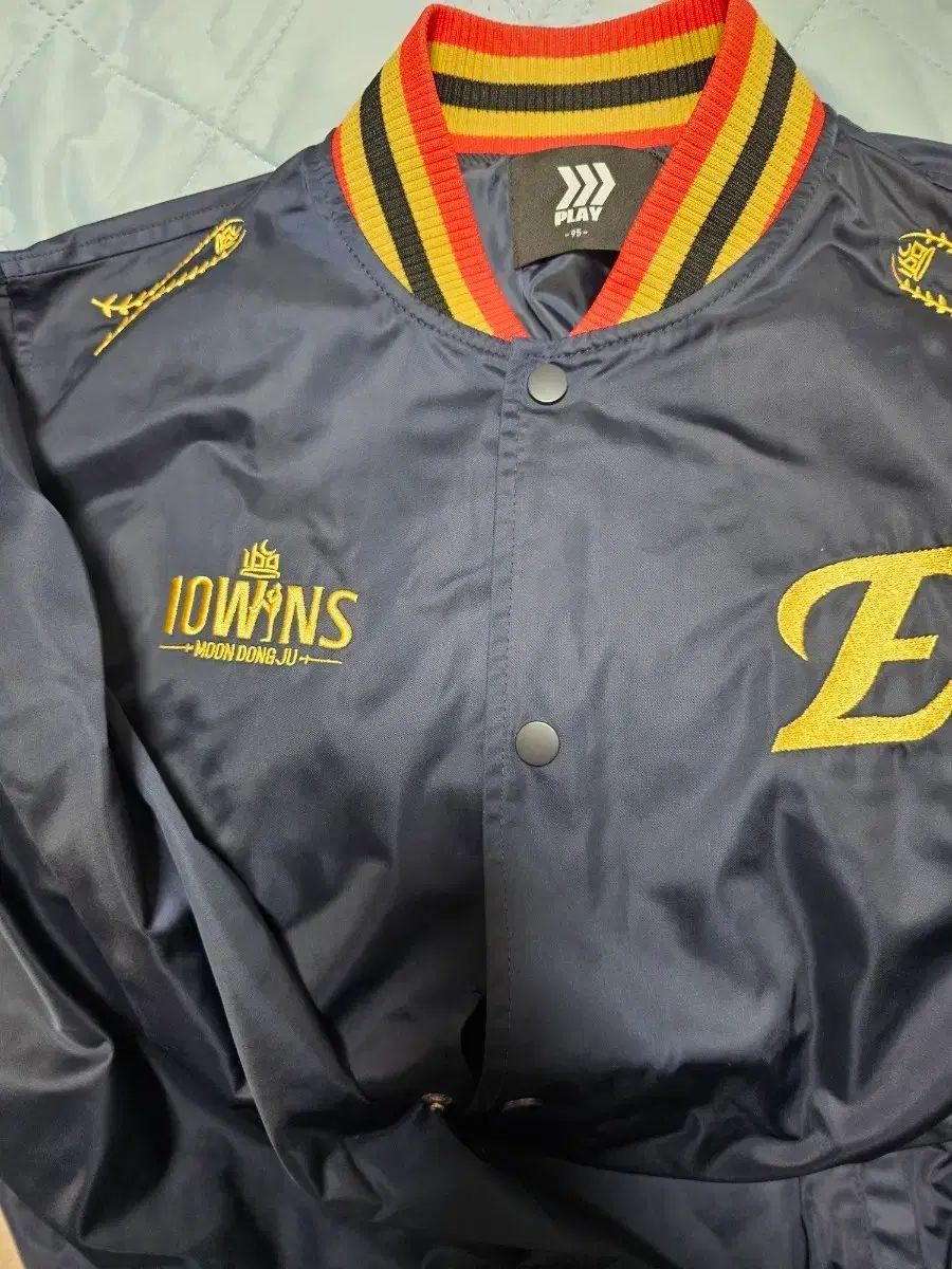 新商品 ムン・ドンジュ 10勝 ジャケット 95