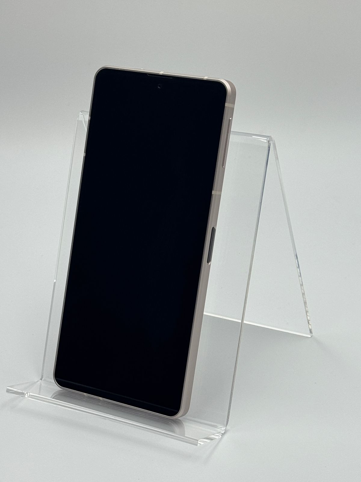 訳あり】AQUOS sense8 SHG11 ライトカッパー SIMフリー 白ロム - メルカリ