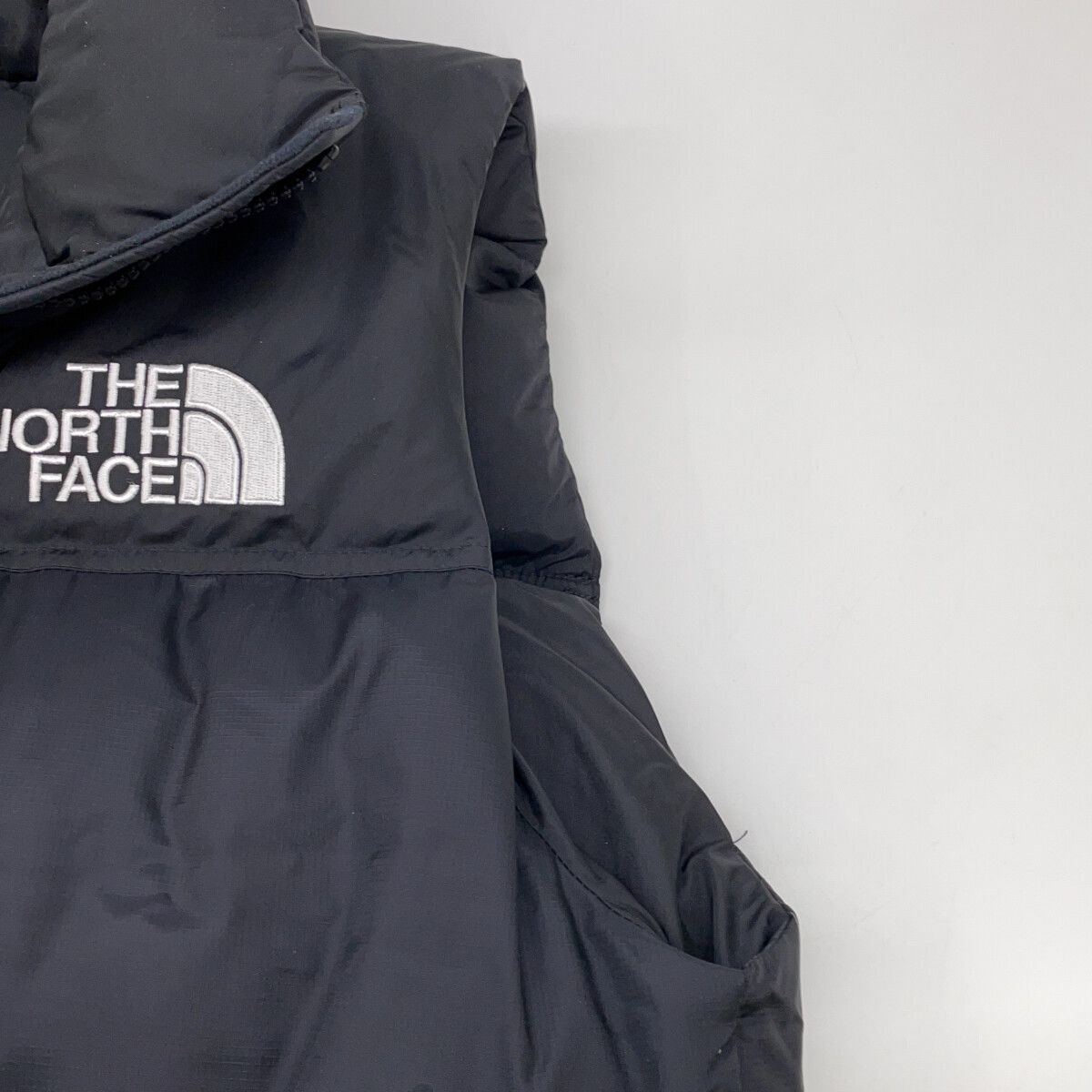 THE NORTH FACE ノースフェイス ND92388 ﾌﾞﾗｯｸ ﾇﾌﾟｼ ﾀﾞｳﾝﾍﾞｽﾄ L - メルカリ
