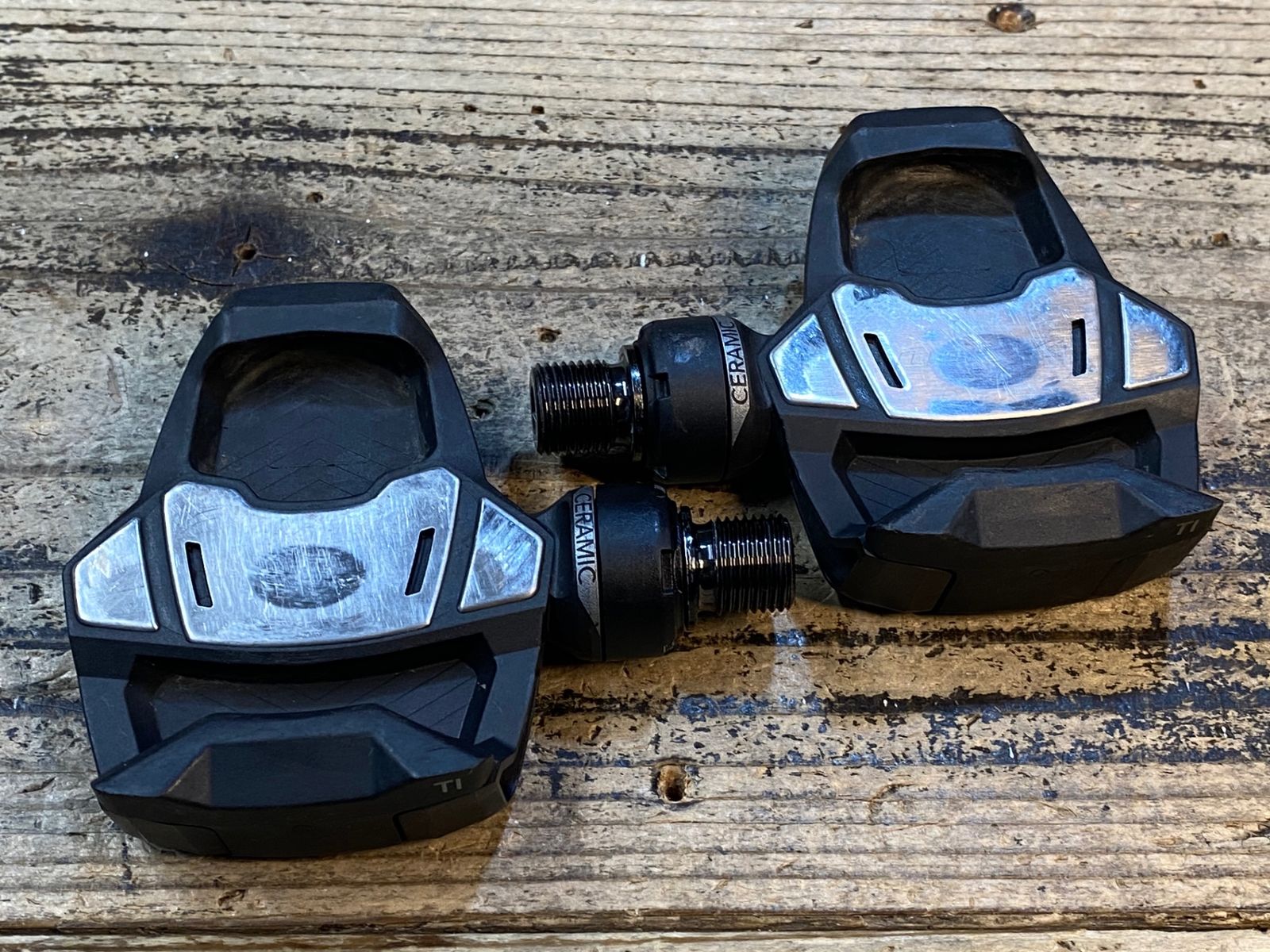 LOOK KEO BLADE CARBON CERAMIC ペダル LOOK KEO BLADE CARBON Ti