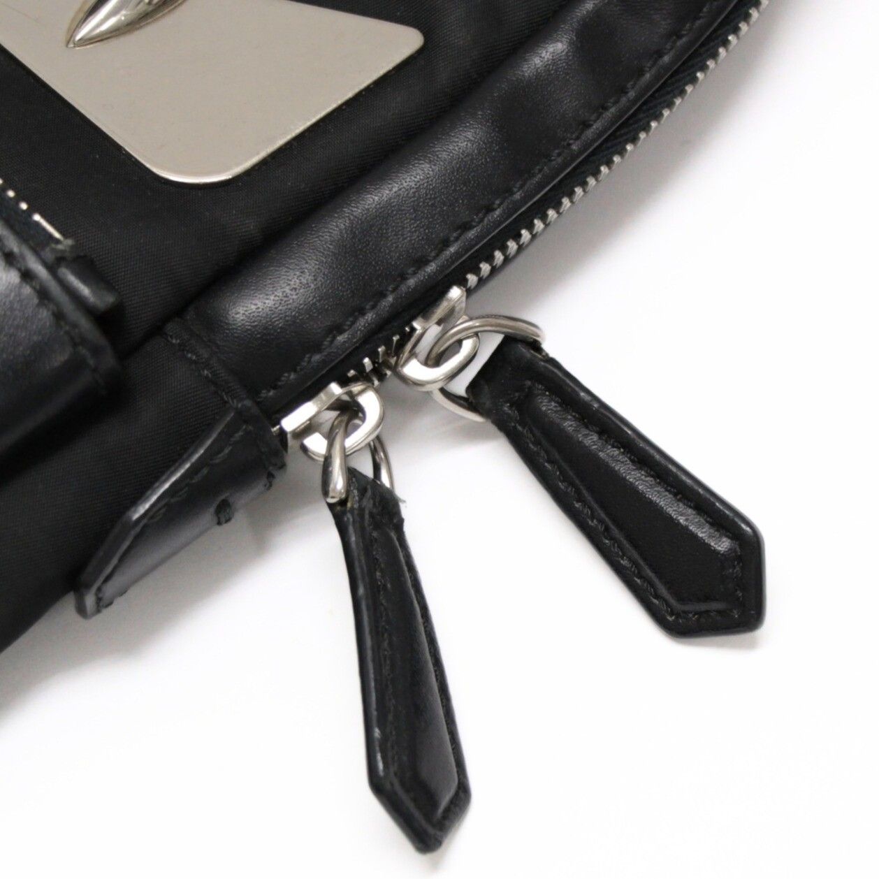 フェンディ FENDI バグズアイ モンスター ボディバッグ レザー