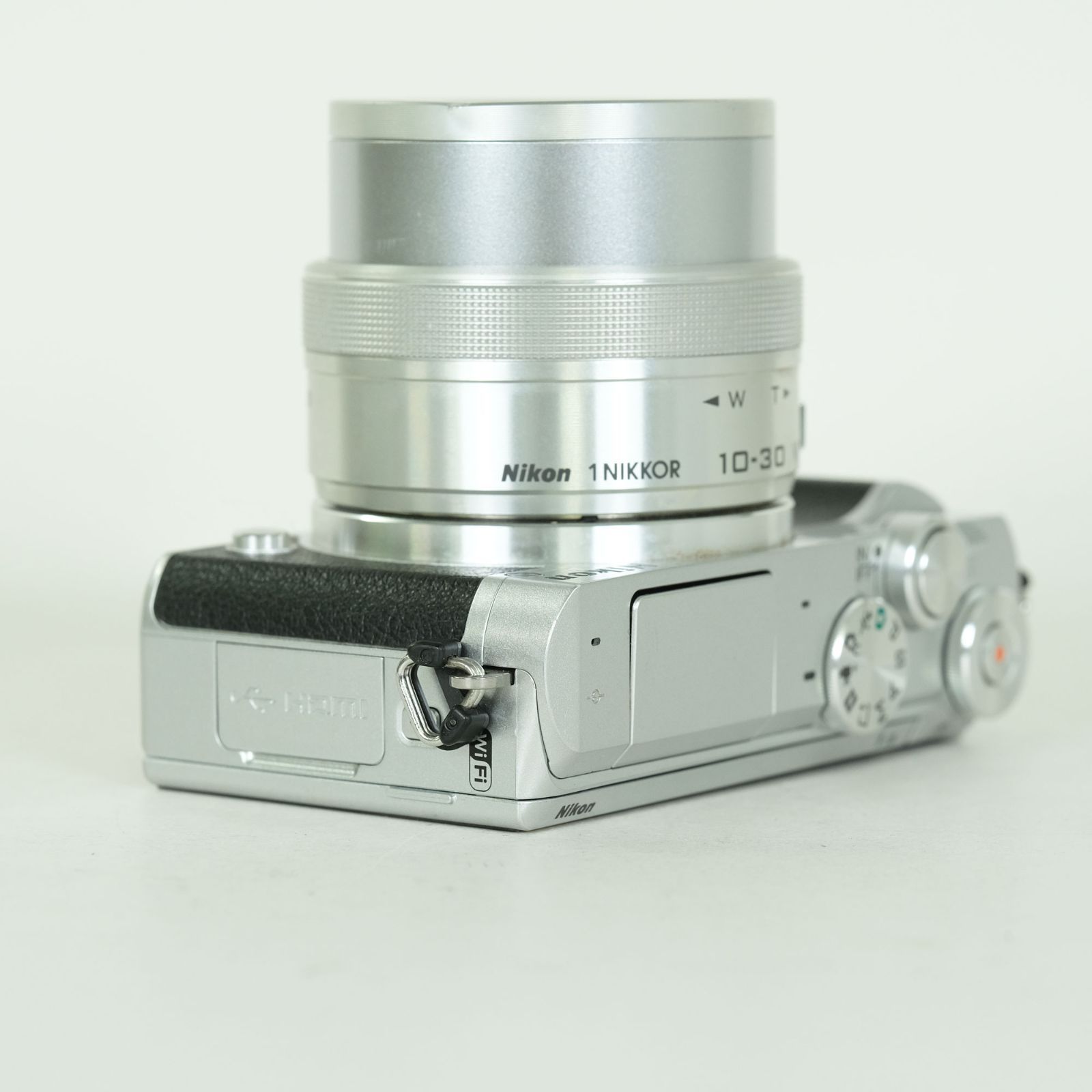 難あり品 | シャッター数2,718回] Nikon Nikon1 J5 標準パワーズーム 