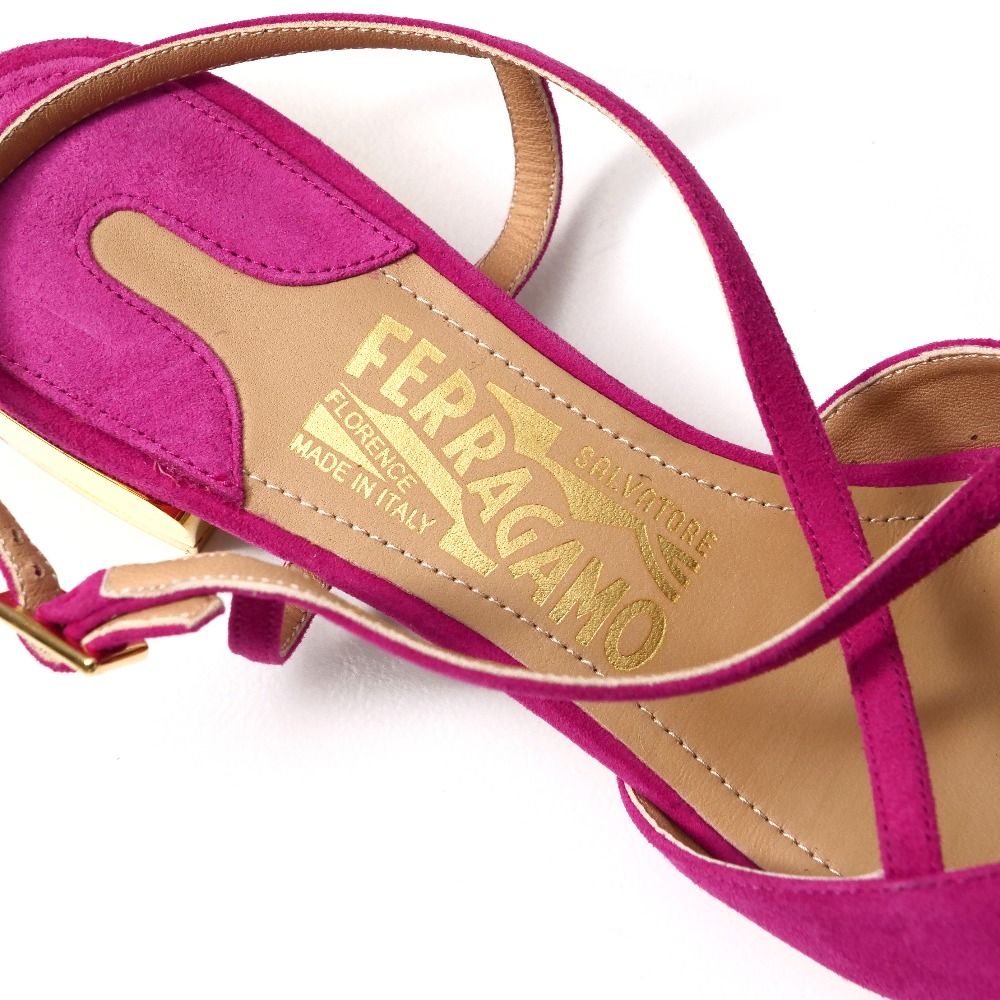 美品☆Salvatore Ferragamo・サルヴァトーレ フェラガモ レディース