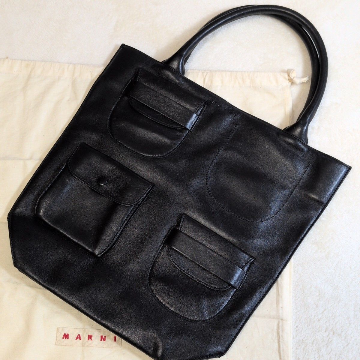 美品✨ MARNI マルニ マルチポケットバッグ トートバッグ ハンドバッグ 