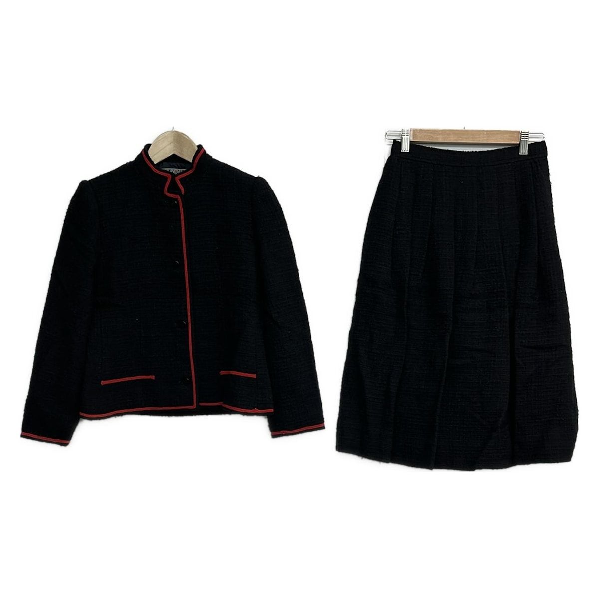 GIVENCHY(ジバンシー) スカートスーツ レディース美品 - 黒×レッド NOUVELLE BOUTIQUE