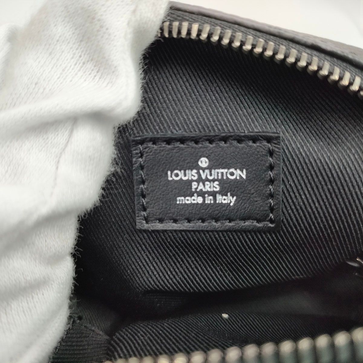 LOUIS VUITTON ルイ・ヴィトン ポルト クレ スクエアード ポーチ NIGO 