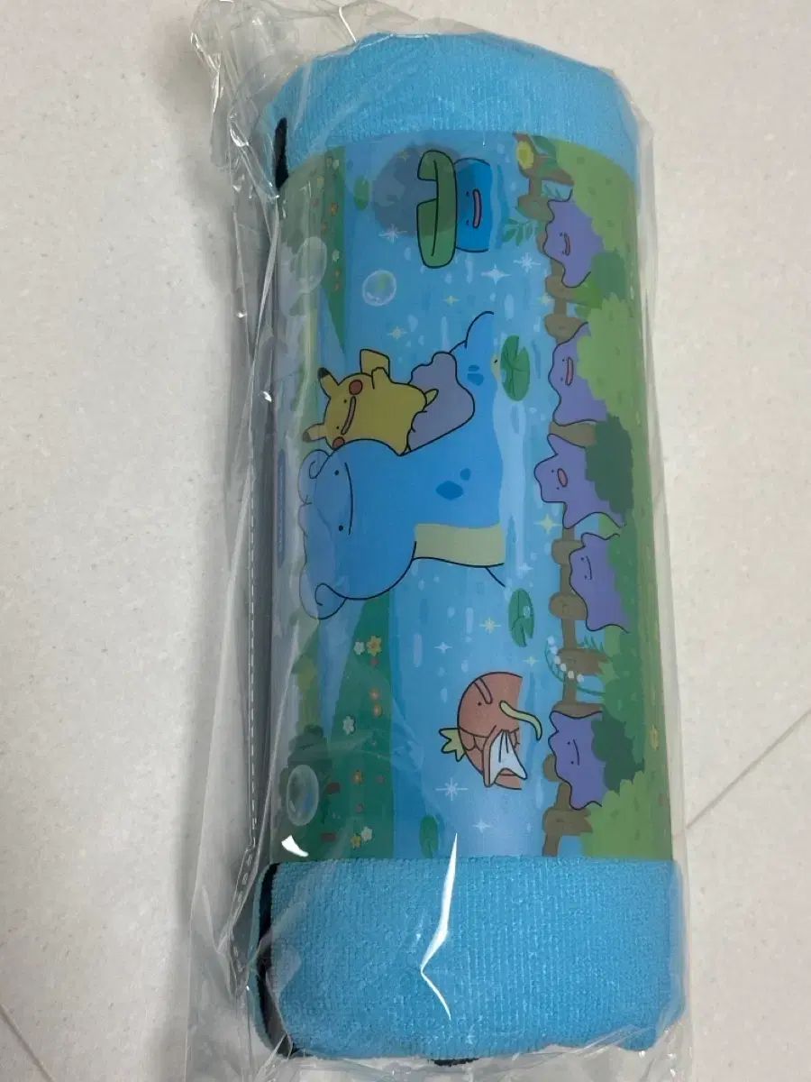 メタモン ラプラス ビーチタオル
