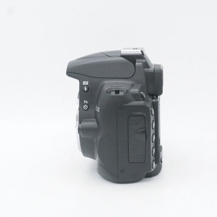 中古】(ニコン) Nikon D5000 ボディ - メルカリ