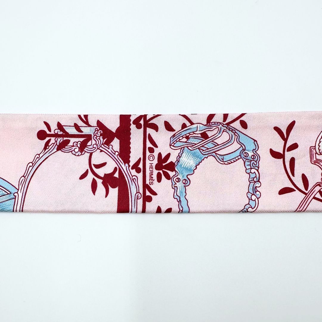 極美品】Hermes 鎧 remix シルク ツイリー - Mercari